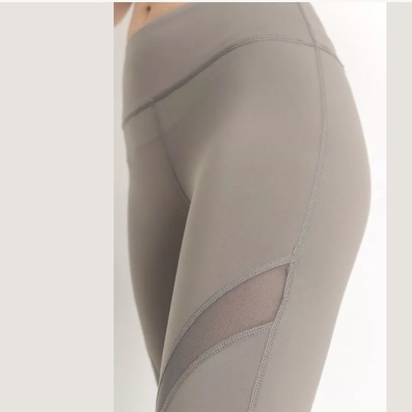 Mocha Workout Athletic Mesh High Waist Leggings - Picture 5 of 5